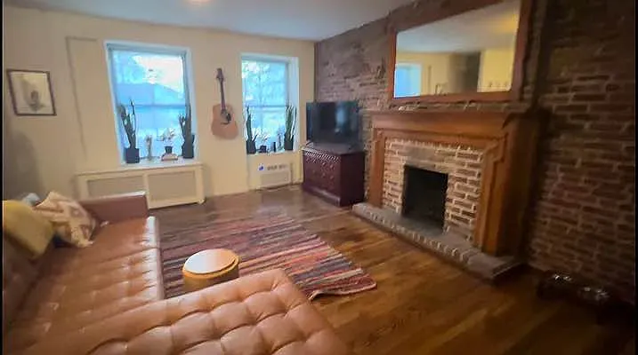 Rented by Guidance Realty Corp. | media 9