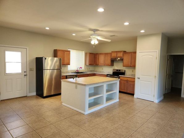 325 View Dr
