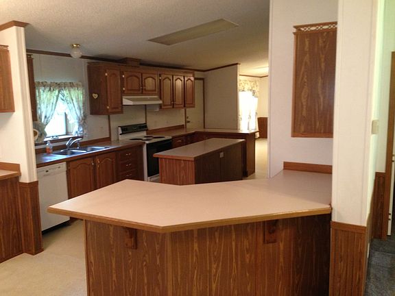 5th image of 622 Crystal Dawn Dr