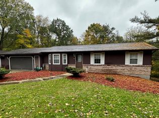 6146 Ten Mile Rd NE, Rockford, MI 49341