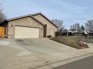 990 Domain Way, Redding, CA 96003