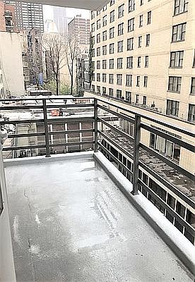 3rd image of 442 W 57th St APT 5J
