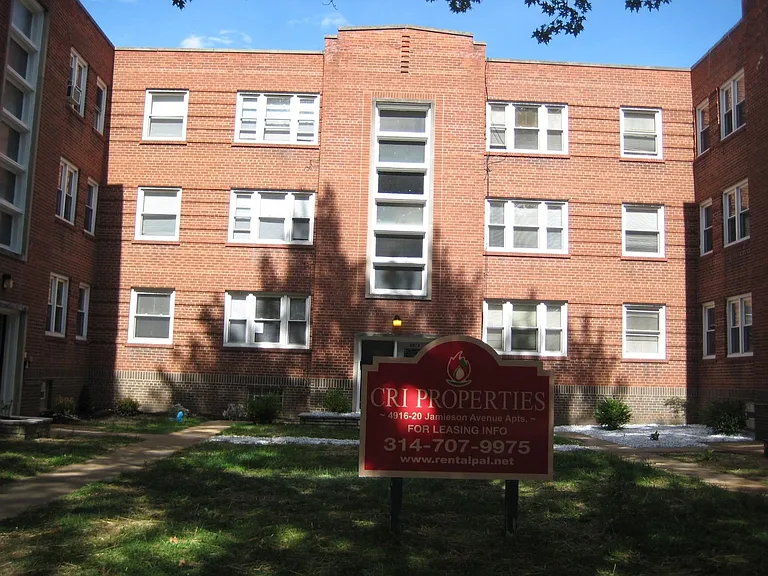 4920 Jamieson Ave #2D — Photo 2
