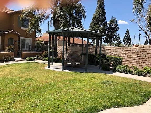 4th image of 1125 N Solano Privado APT B