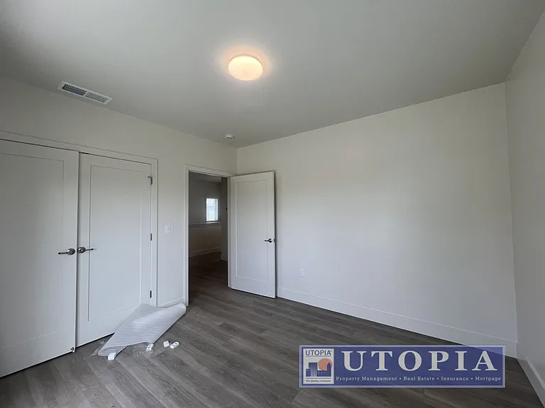 528 Dufour St #A — Photo 11