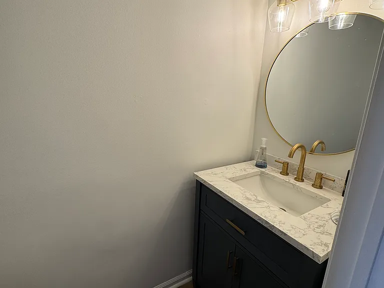 2305 Breakers Ct — Photo 15
