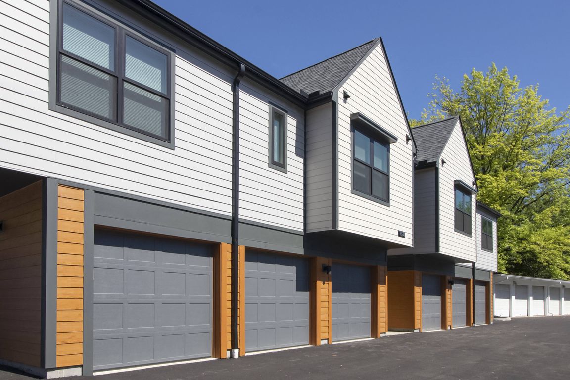 shared garages available