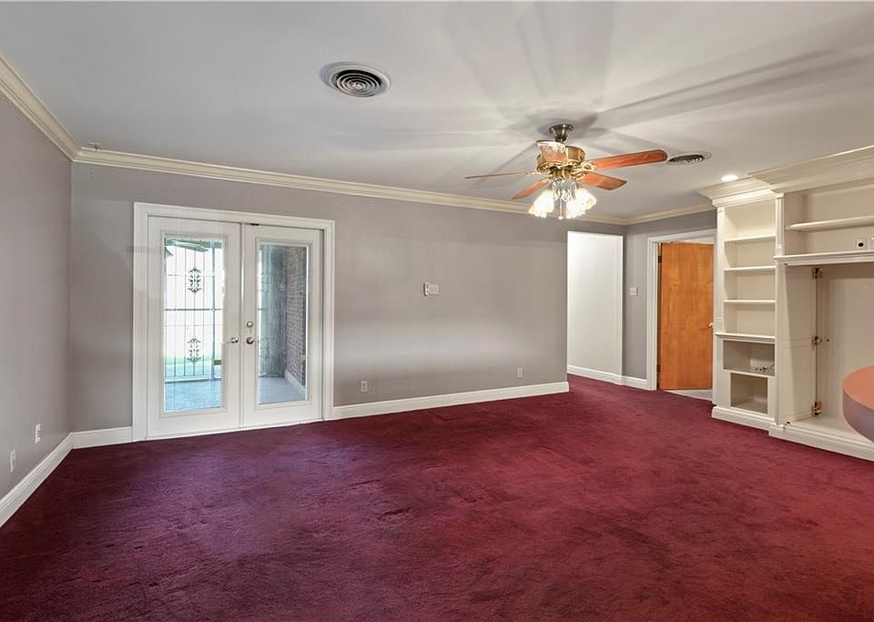 1st image of 2901 N Labarre Rd