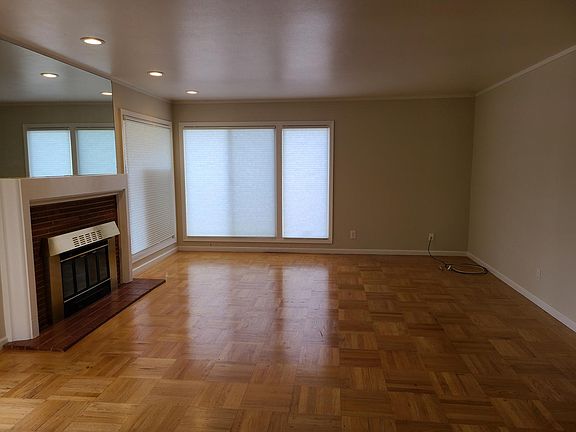 2nd image of 1280 Dewey St