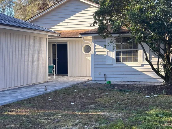 8226 LAKE WOODBOURNE Drive E, Jacksonville, FL 32217