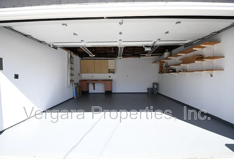 6531 W 85th St — Photo 38