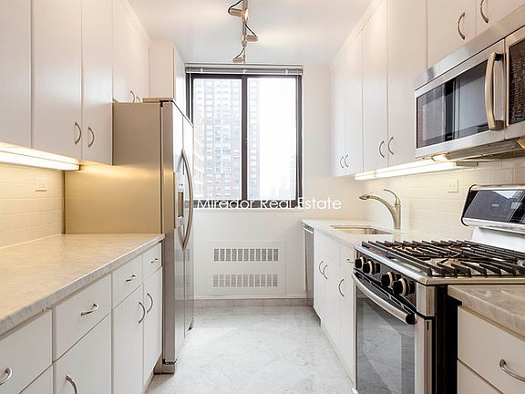 2nd image of 145 W 67th St #24G^^^