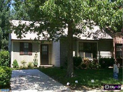 3 Oak Forest Dr, Sicklerville, NJ, 08081