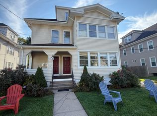 10 Bretton Rd UNIT 3, West Hartford, CT 06119