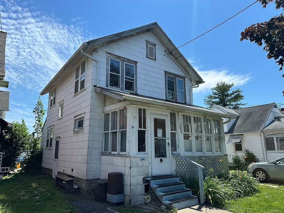 1st image of 403 Jackson Ave