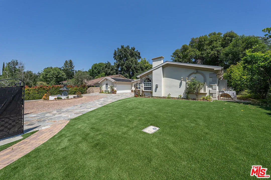 4 bed, 4.0 bath, 3976 sqft, $11,000 — Photo 4
