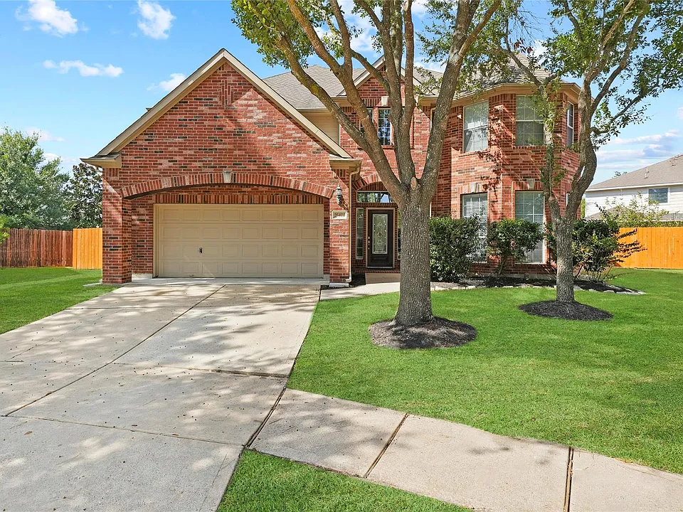 26422 Creston Woods Dr