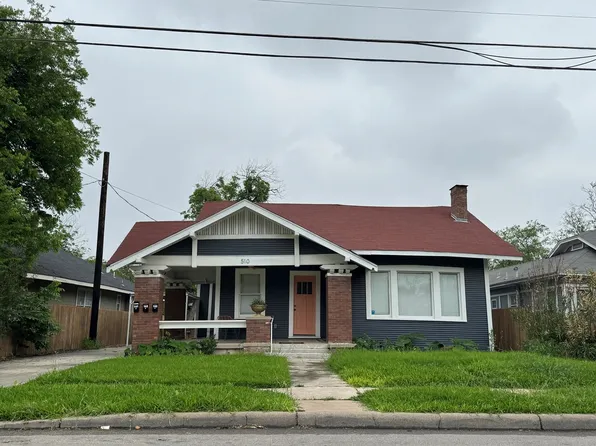 510 E Locust St, San Antonio, TX 78212
