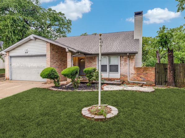 410 Lone Oak Cir, Euless, TX 76039