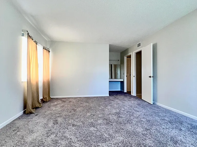 231 Pine Hov Cir #A-1 — Photo 9