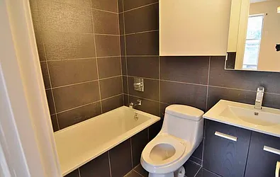 Rented by Park Property Advisors