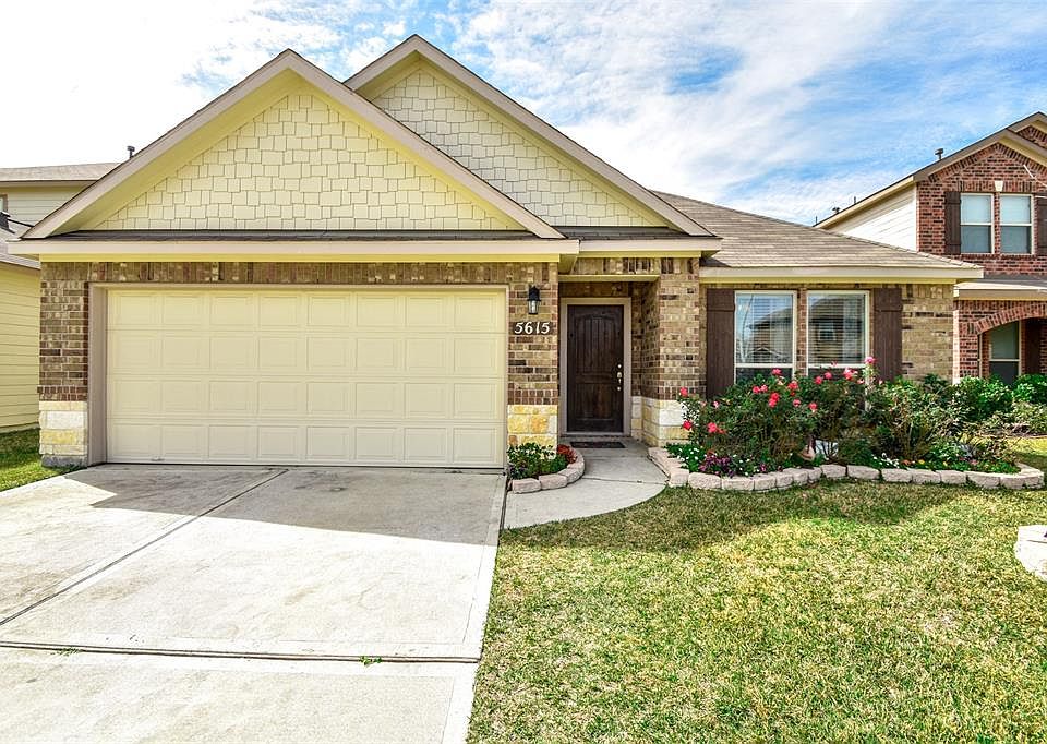 1st image of 5615 Casa Martin Dr