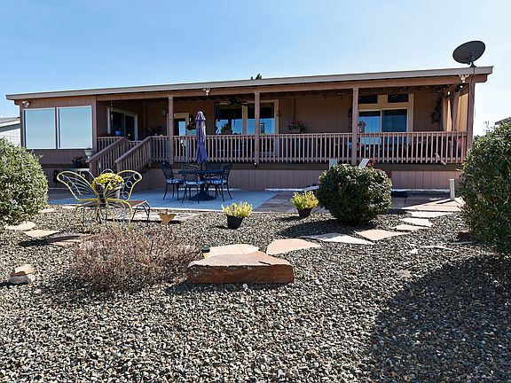 Back of house deck area