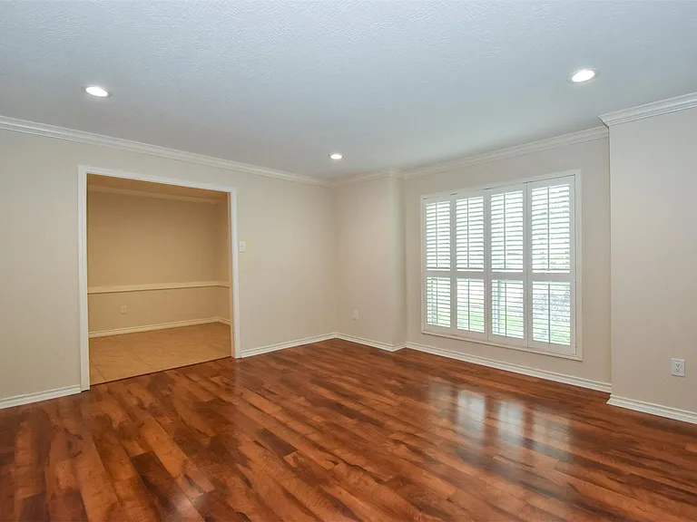 11914 Normont Dr — Photo 12