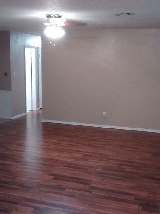 2nd image of 1408 Farmington Ave