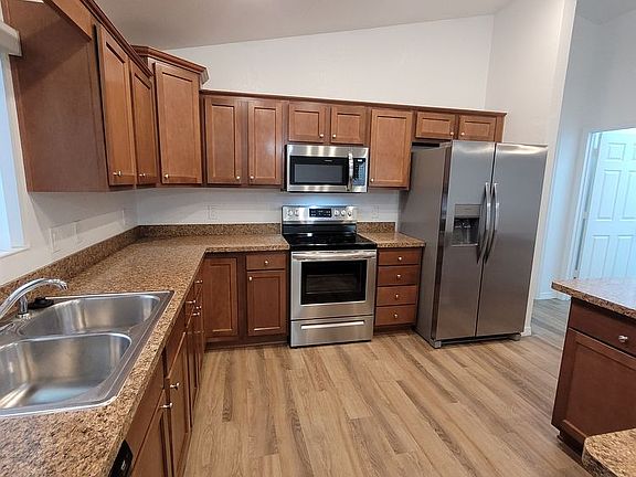 4th image of 12230 SE 87th Ct