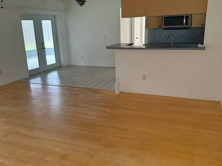 9716 Cypress Shadow Ave — Photo 6