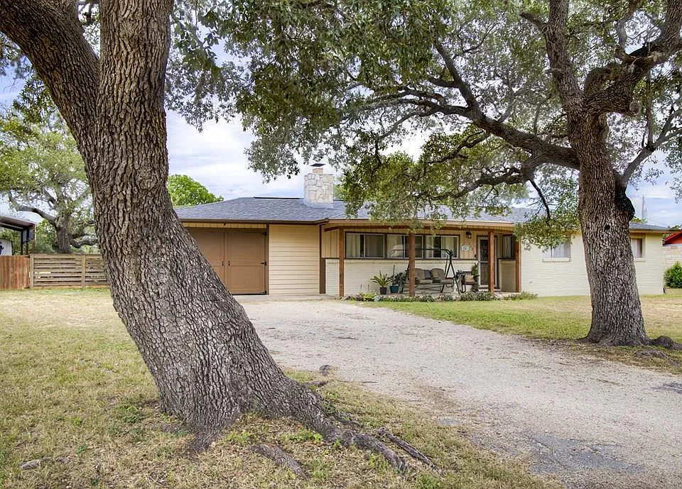 117 Hilltop Dr