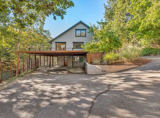 970 Elkader St, Ashland, OR 97520