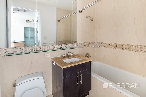 Rented by (Legacy) Elegran | media 5