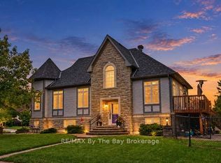 90 Meadowlark Blvd, Wasaga Beach, ON L9Z0B5
