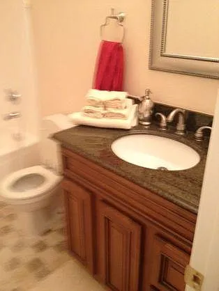 525 S Ardmore Ave — Photo 7