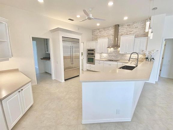 4th image of 7468 ROXYE LANE