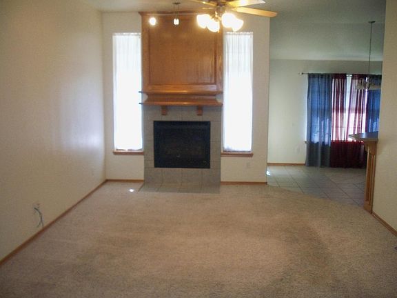 2nd image of 621 Madeline Ln