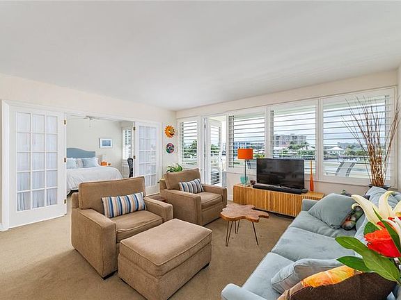 3rd image of 3200 NE 36th St APT 305