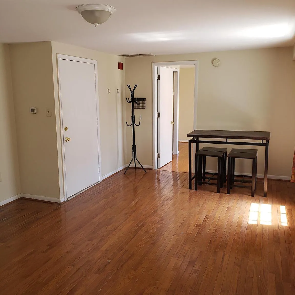 1 bed, 650 sqft, $1,450 — Photo 4