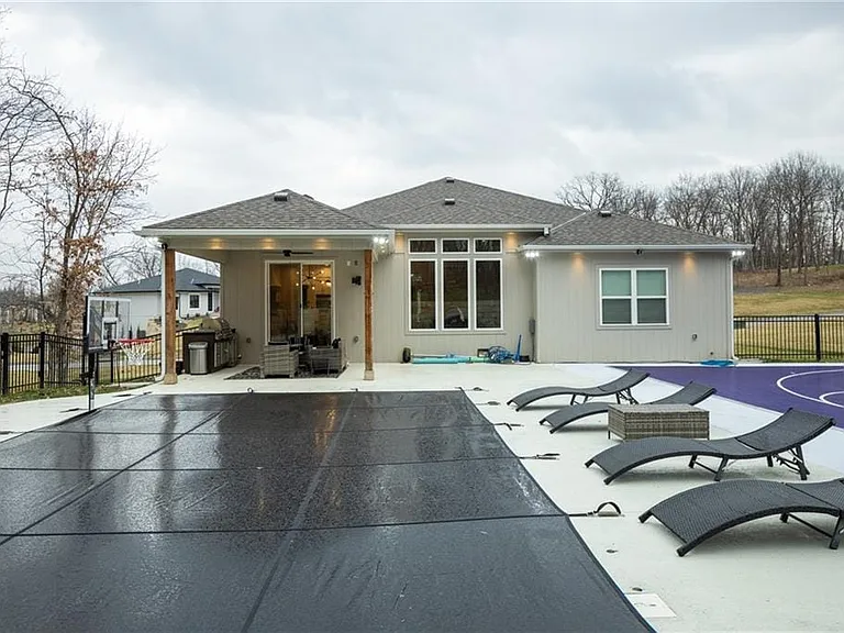 517 Southshore Dr — Photo 34