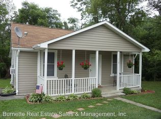 119 Howard St, Pulaski, VA 24301