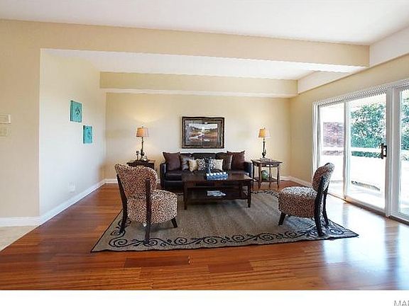 3rd image of 526 Sarah Ln APT 47