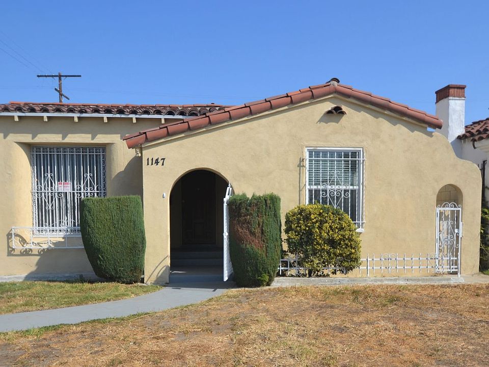 1st image of 1147 W 81st Pl