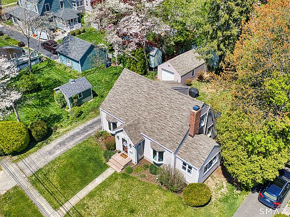 3rd image of 34 Terrill Road