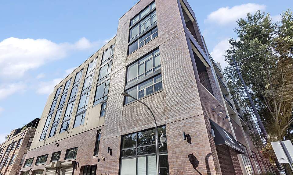 1st image of 3946 N Ravenswood Ave #G-36