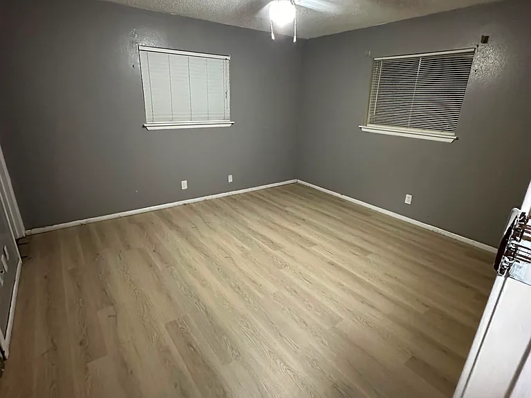 4227 Eagle Nest Dr — Photo 24