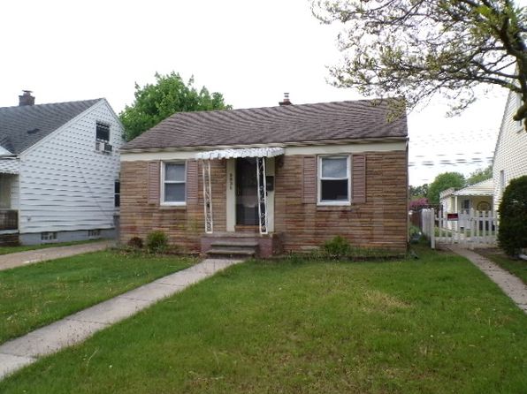 3836 Katherine St