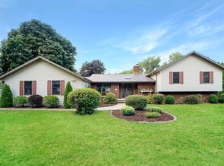 4 Rose Ct, Appleton, WI 54913