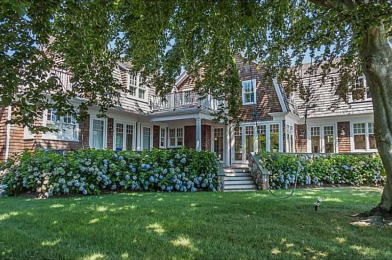 2nd image of 35 Bourne Ln